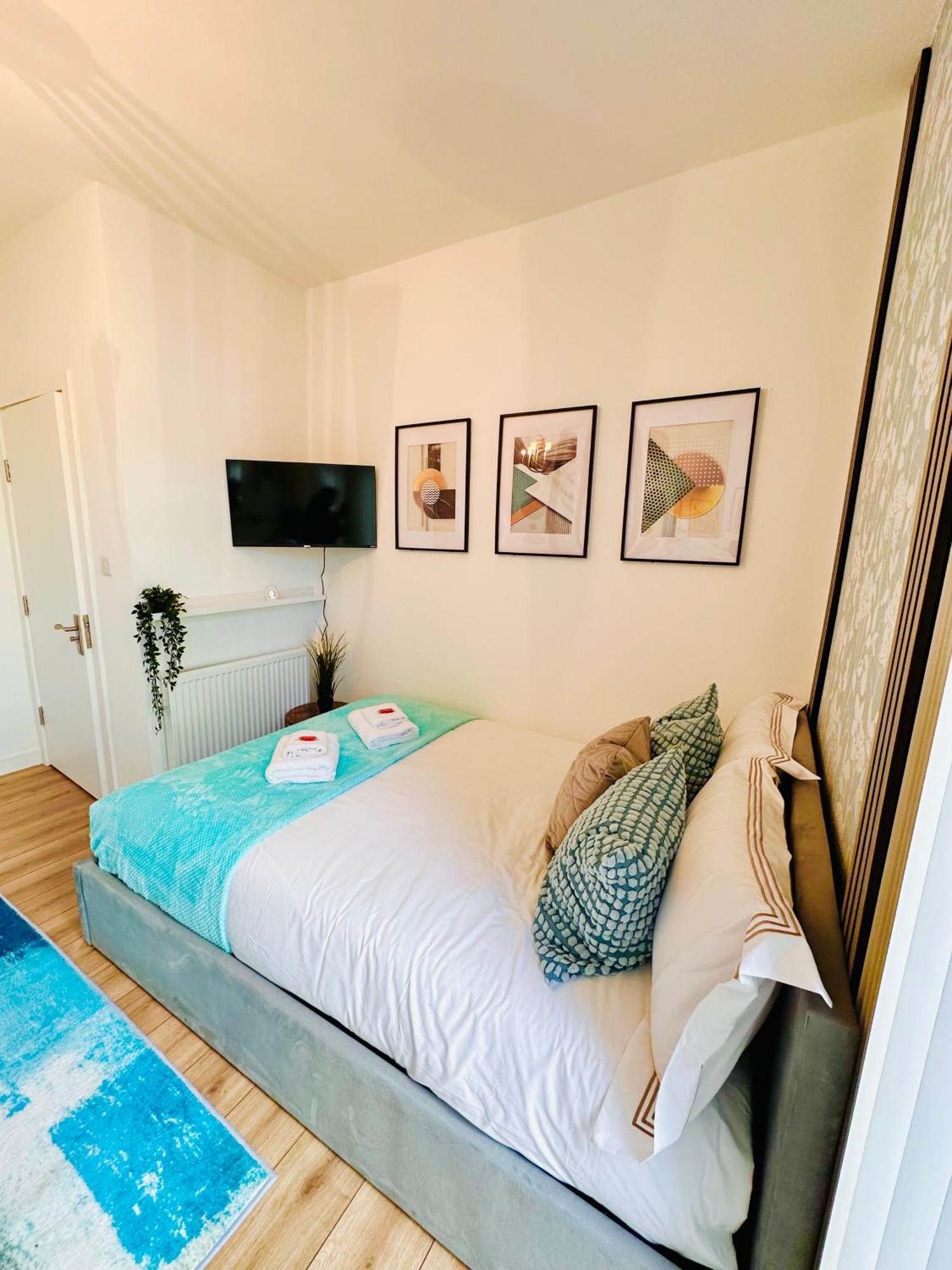 R2 - Elegant Private Room Opposite Queen Elizabeth Hospital - Harborne Birmingham Exteriér fotografie