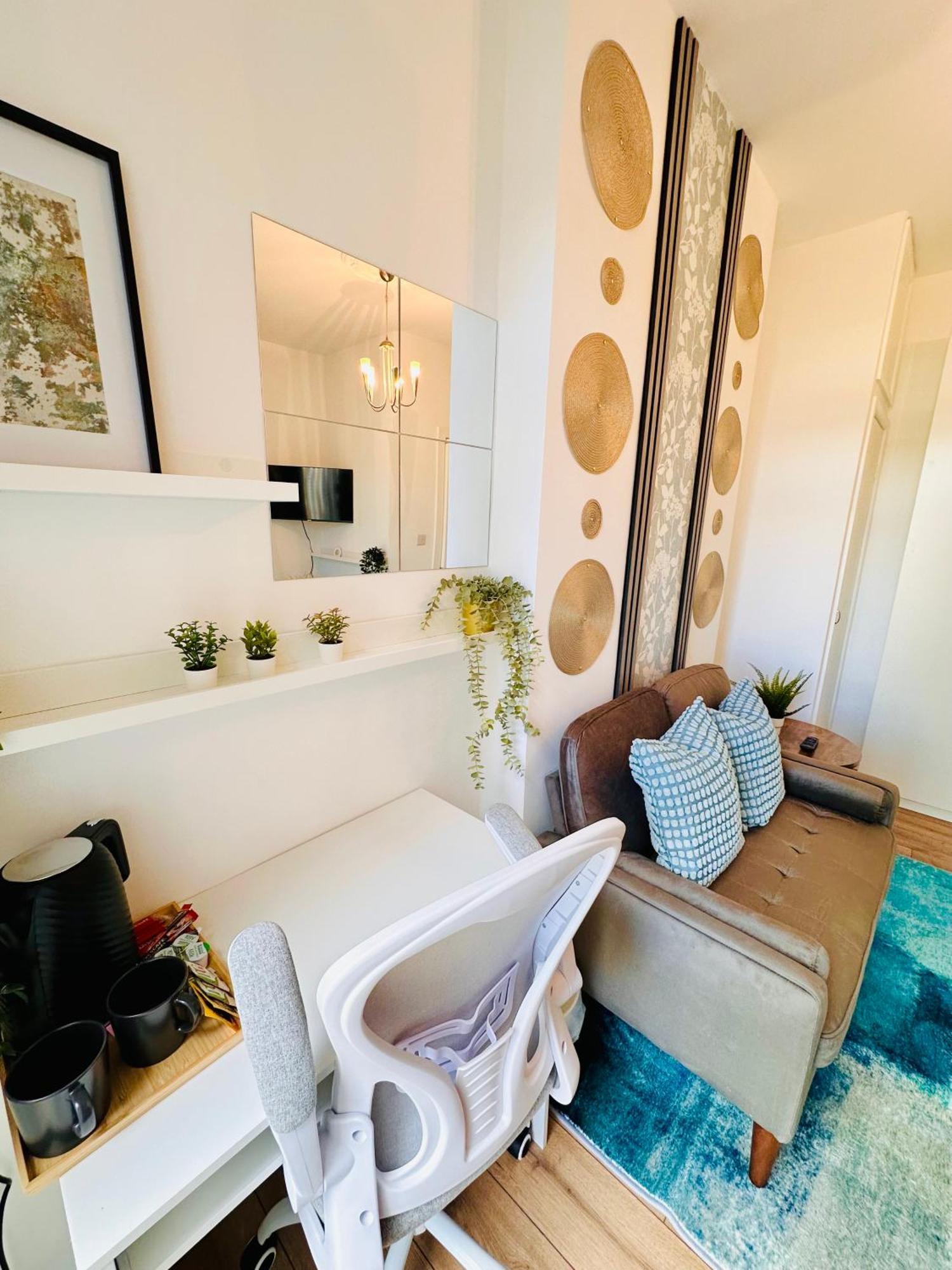 R2 - Elegant Private Room Opposite Queen Elizabeth Hospital - Harborne Birmingham Exteriér fotografie