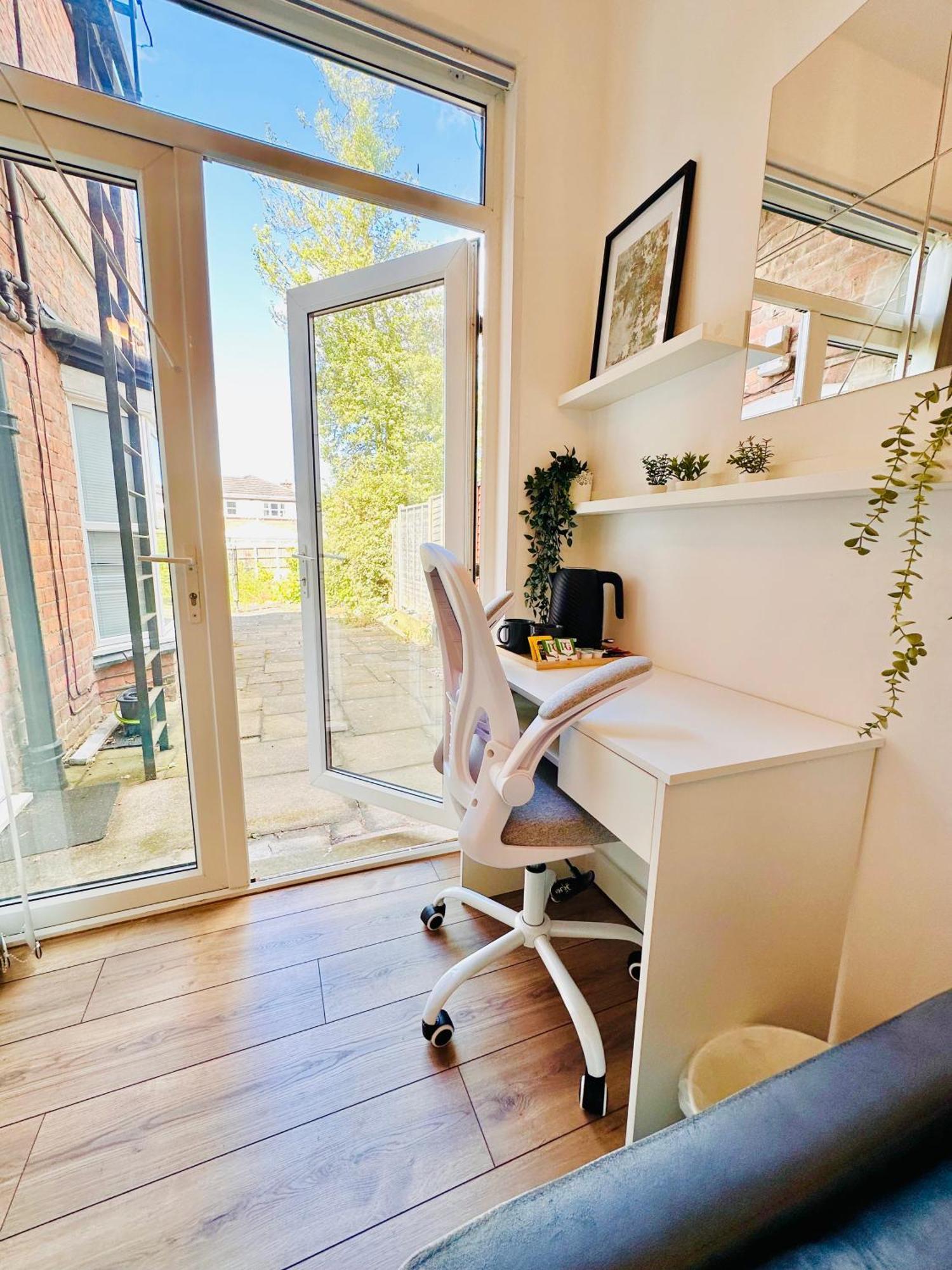 R2 - Elegant Private Room Opposite Queen Elizabeth Hospital - Harborne Birmingham Exteriér fotografie